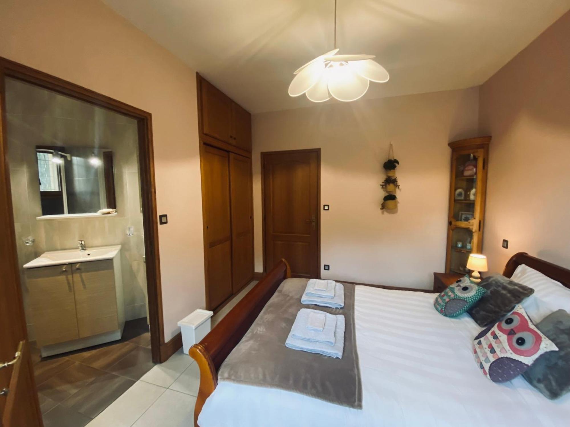 Le Hibou Heureux Bed and Breakfast Bézenac Buitenkant foto