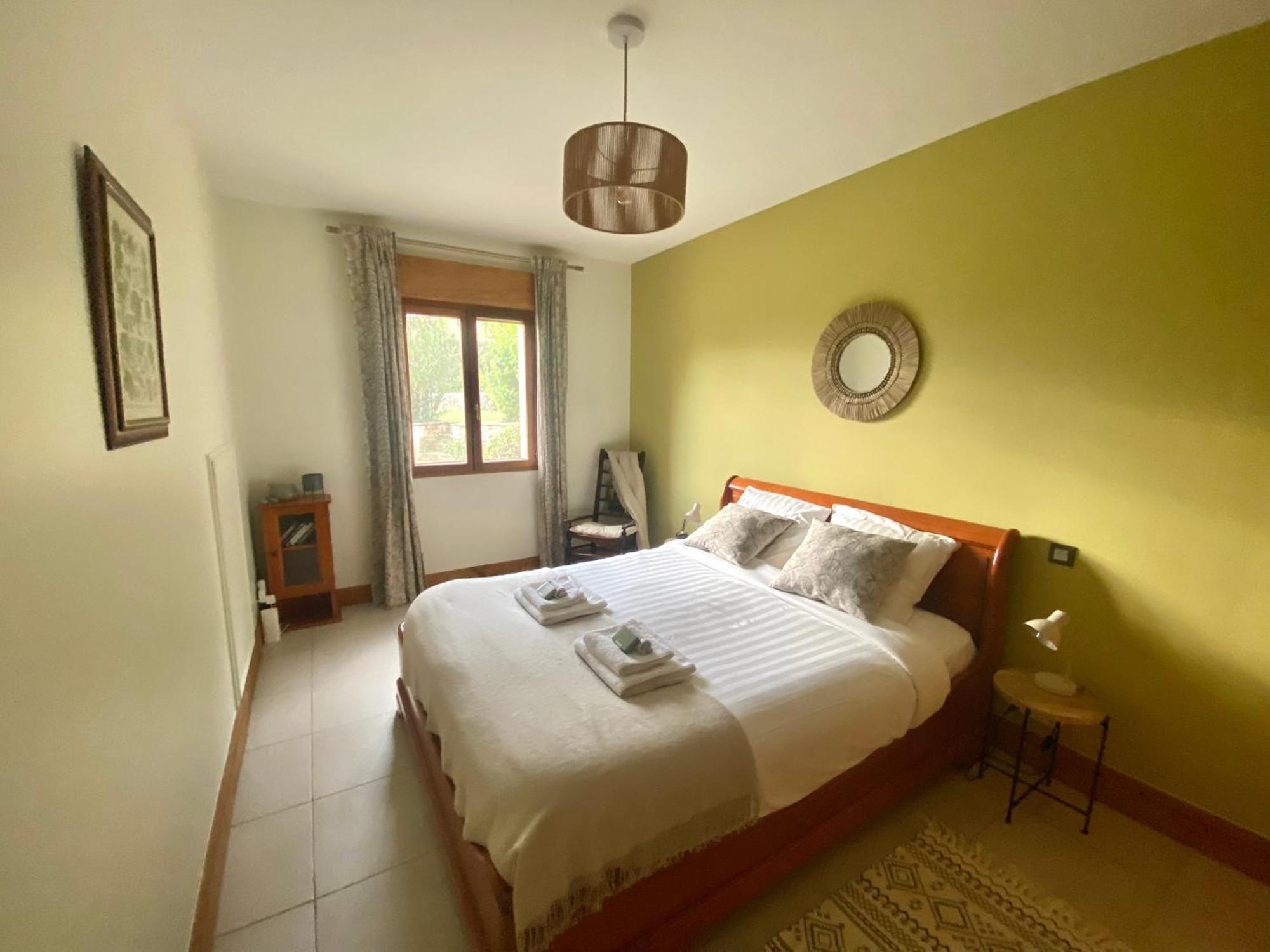 Le Hibou Heureux Bed and Breakfast Bézenac Buitenkant foto
