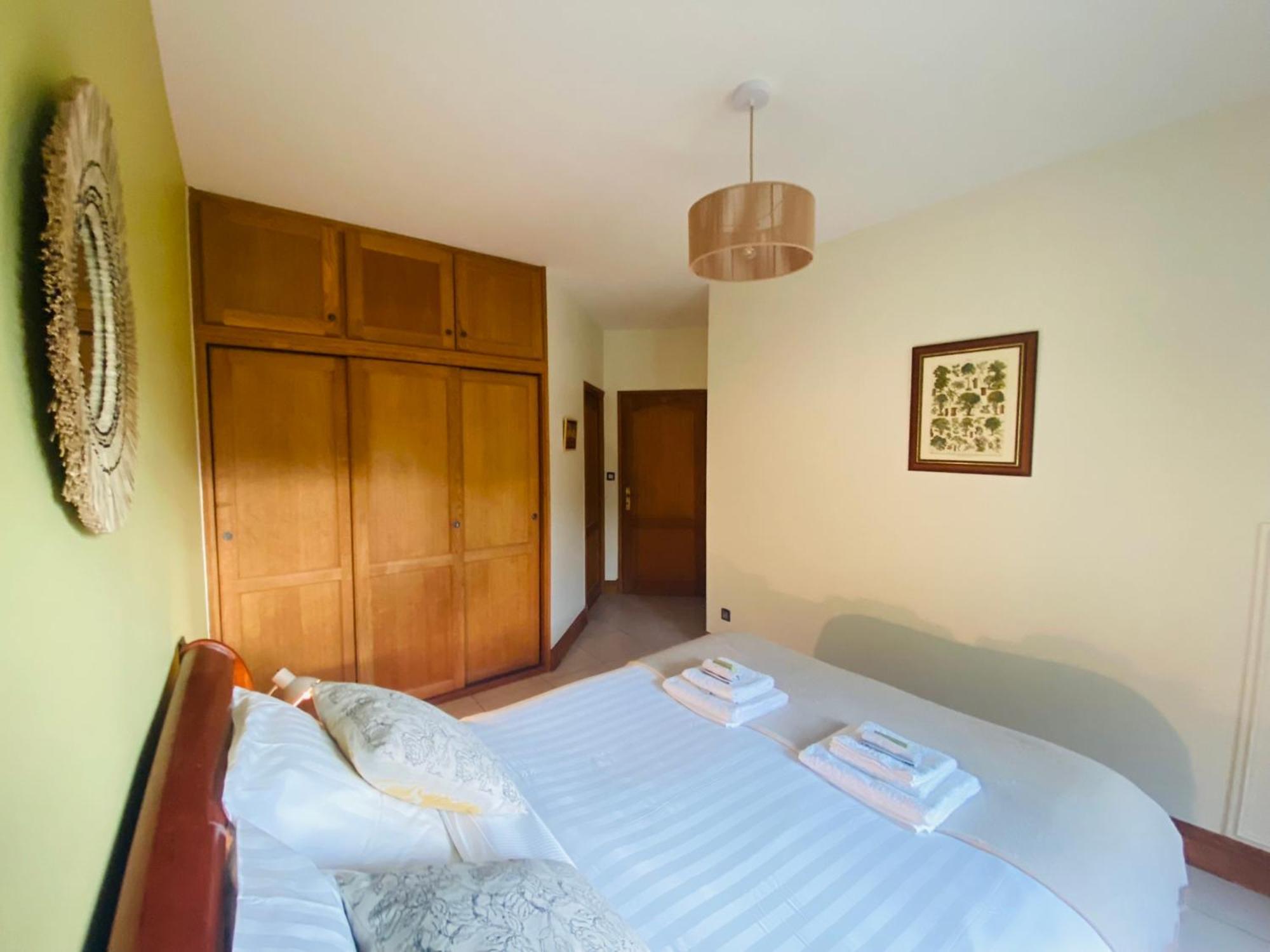 Le Hibou Heureux Bed and Breakfast Bézenac Buitenkant foto