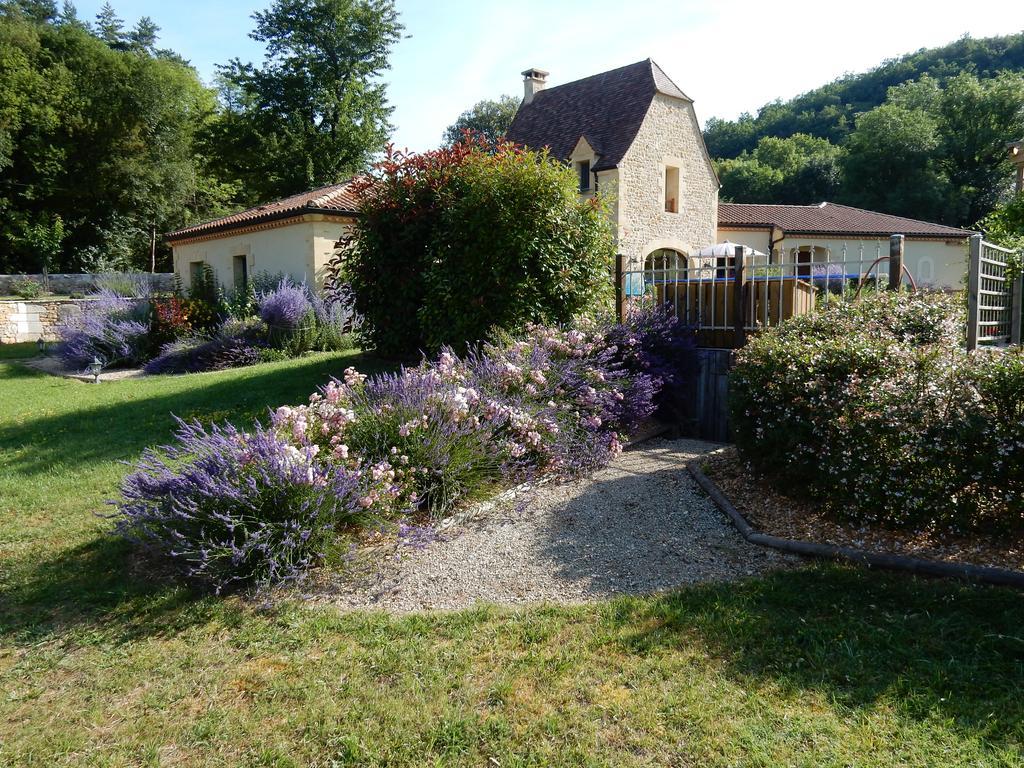 Le Hibou Heureux Bed and Breakfast Bézenac Buitenkant foto